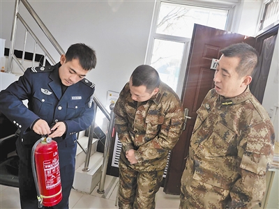 定边县人武部举办消防安全专题讲座