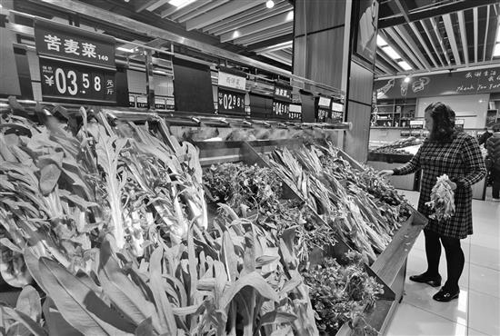 玉林市场供应充足 蔬菜价格回落 业内人士预计，近期涨价空间不大