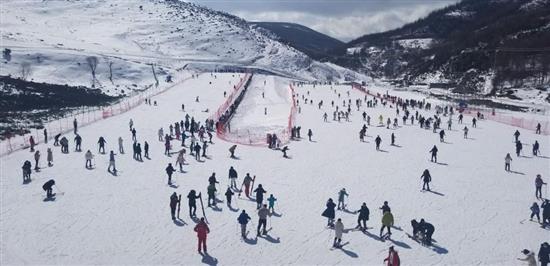冬奥会带火凉山高山滑雪场 7天大假接待游客4000多人次