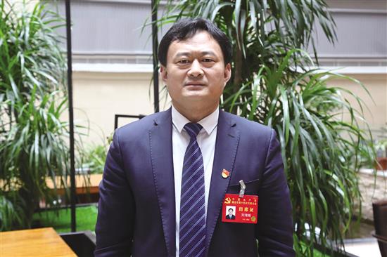 海阳市委书记刘海彬代表：培强壮大主导产业