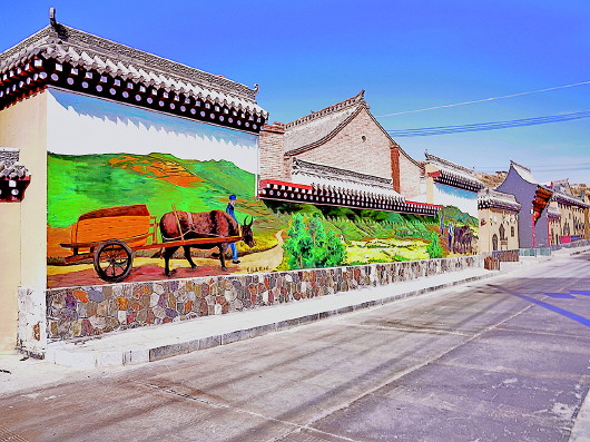 临潭:“文化墙”绘出美丽乡村新画卷